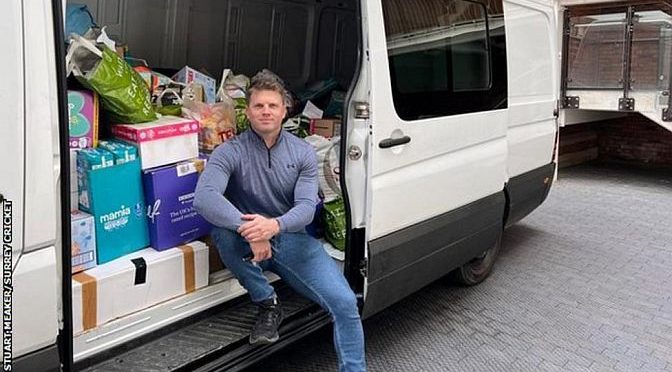 Surrey bowler delivers supplies to Ukrainians